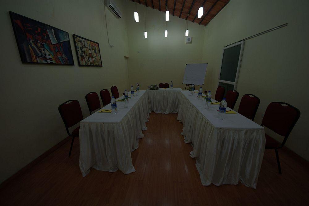 بنغالور Hm Suites & Studios المظهر الخارجي الصورة